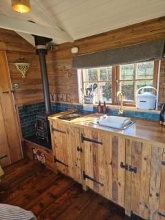 Fjell Hytte Shepherd's Hut Nordic style in own paddock - 3
