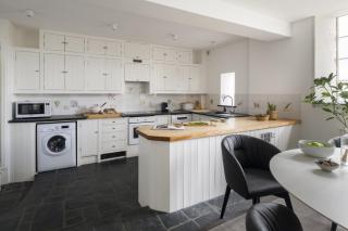 Seacliff Apartment - 5