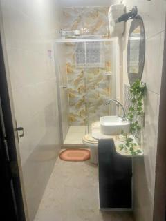 Casa ampla pé na areia a 100 passos do mar com roupa de cama, salão de jogos, churrasqueira e piscina - 7