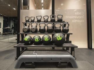 Elegant 1br apartment with shared pool and gym - 6