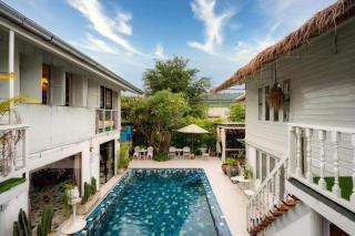 Lalyn secret cafe & restaurant - 4