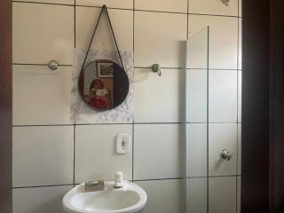 Casa ampla pé na areia a 100 passos do mar com roupa de cama, salão de jogos, churrasqueira e piscina - 6