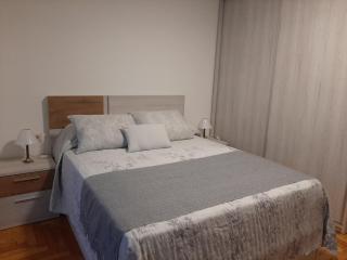 Vigo, alquilo piso grande, ideal vacaciones - 8