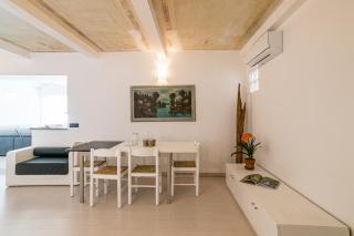 Menaggio Tosca Apartments - 1
