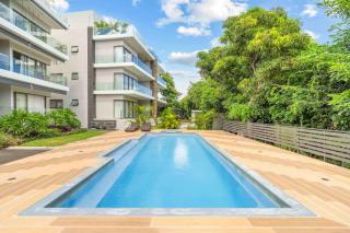 Azura Bay - Modern & Spacious 3BR 200m from Beach - 0