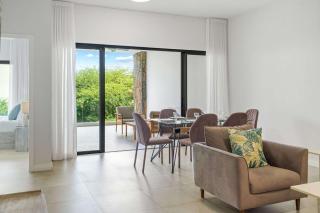 Azura Bay - Modern & Spacious 3BR 200m from Beach - 2