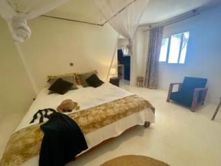 RAVENALA Lodge, Bungalow et Villa sur plage privée - 8