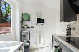 Cosy Chester House - 2BR - 2 Beds - Sleeps 3 - 7