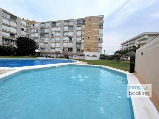 Beach Pineda, playa, climatizado, piscina Y mini golf - 3