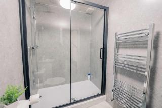 Luxury Family Stag Do Hen Do 6BR 3Bath With Hot Tub and Open Plan Living - 7