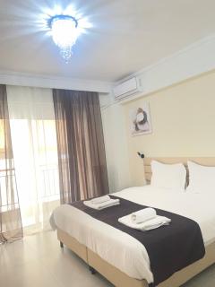 Modern Family Nest SKG - 8
