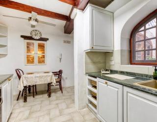 Charming 450-Year-Old House with Pool in Naxxar - 6