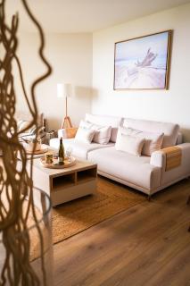 PINEA Apartments Pobierowo z niesamowitym widokiem na morze oraz jacuzzi w wybranych apartamentach - 2