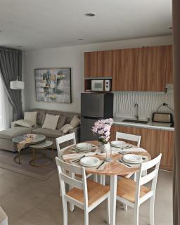 Tagaytay-Nasugbu Staycation Home - 2