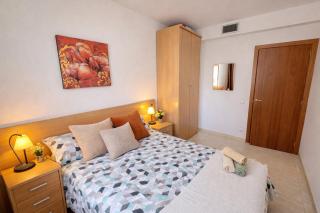 Apartament SOL Y MAR-2 min to Fenals Beach-Balcony - 5