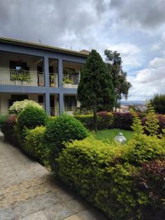 Garden Bistro Hotel - 3