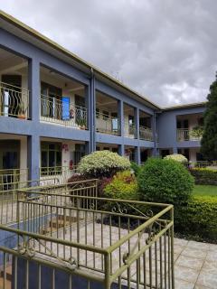 Garden Bistro Hotel - 1