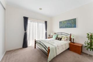 Monash House - Central Clayton - 2