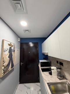 Muji Studio, Waterfront Views & Balcony - ADGM - 3