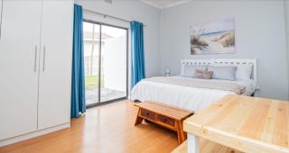 EBB Tide Guesthouse - 9
