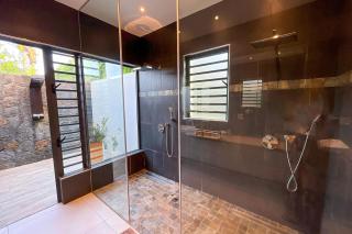 Villa Oasis 4 BDR Goodlands - 2