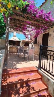 Villa Penelope Stone Retreat with Pool in Crete - 8