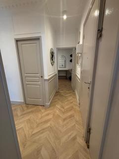 SUITE TOURVILLE Tour Eiffel - 1