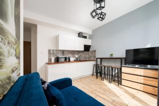 Łopuszańska Comfy Apartment by BookingHost - 9