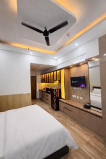 Paramount golf forest grater noida - 2