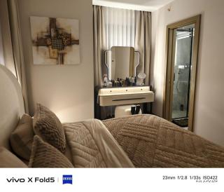 Luxury apartment in the luxurious Zed Park residential complex - 9