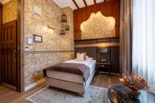 Hotel Golden Eagle - 3
