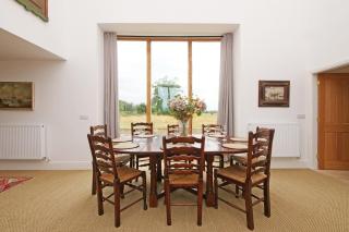 Salton Retreat Large Group Accommodation Sleeps 28 - 8