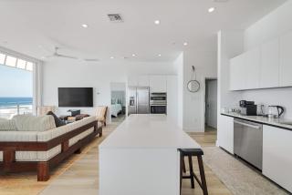 25 Sunset Point Vacations Penthouse Amazing Views - 2