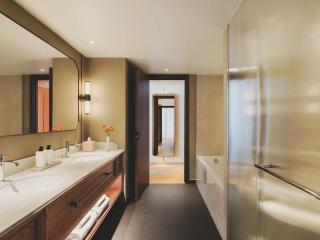 Hotel Condes de Barcelona - 1