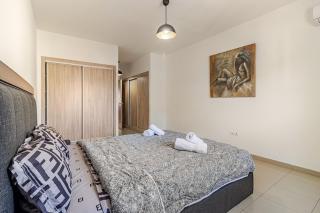 Spacious 3BR, Secure, Perfect Stay - 3