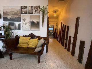 Cozy mountain jungle wood home with Kid Pool - 3