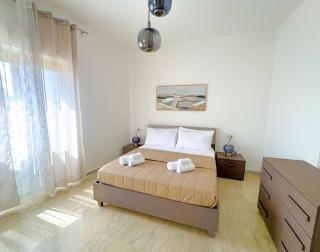 IDOLO MORESCO Apartments - spacious & charming holiday homes in NETTUNO center, just a few meters from the sea, beaches and train station, with hourly connections to Rome - 1