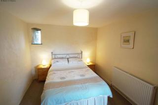 2 Bed in St Davids oc-23066 - 1