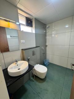 Green Haven Homestay 2BHk AC Fully furnished Near Trigris Valley Hospital Wayanad - 3