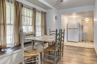 1 Mi to Park & Lake! Charming Retreat in Sullivan - 4