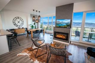 307 - Le Repere Condo - View and Modern Comfort - 8