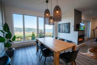 307 - Le Repere Condo - View and Modern Comfort - 6