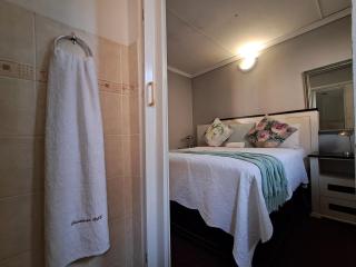 Emakhaya B&B - 1