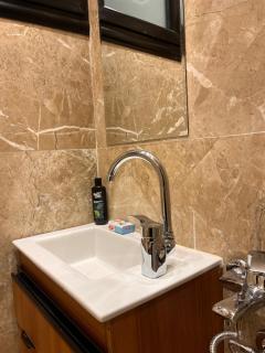 Quiet spot in 6 October perfect for short stays - 2