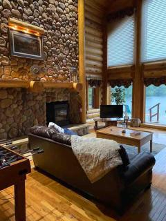 Cabin with Hot Tub on the River - 6
