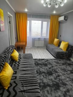 2 комн кв люкс, набережная - 8