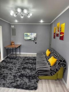 2 комн кв люкс, набережная - 7