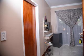 Heri guest house - 4