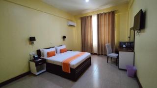 The Royal Ambassador Hotel - 4