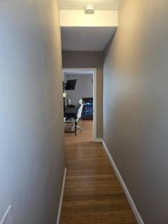 Suites on East Side near Whole Foods, Brown University, Miriam Hospital, MBTA, Downtown, - 4